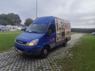 škoda dodávky Iveco Daily DAILY 35S13 AIRCO 2011/4