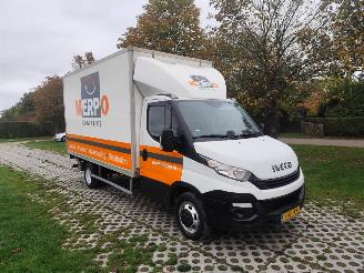 skadebil bedrijf Iveco New daily DAILY 35C16 AIRCO KOFFER MTM 3500 KG !!! 2018/3