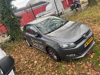 Coche accidentado Volkswagen Polo POLO 1.2 AIRCO BENZINE 2011/1