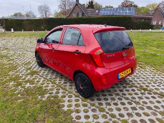 Kia Picanto PICANTO 1.0 AIRCO picture 4