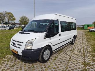 Schadeauto Ford Transit TOURNEO 9 PERSOONS MET LIFT AIRCO !!! 2013/8