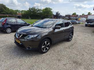 Voiture accidenté Nissan Qashqai 1.2 CONNECT EDITION PANORAMA 2015/1