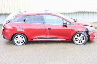 Uttjänta bilar auto Renault Clio Clio IV Estate/Grandtour (7R), Combi 5-drs, 2012 / 2021 0.9 Energy TCE 90 12V 2017/5
