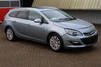 demontáž osobní automobily Opel Astra Astra J Sports Tourer (PD8/PE8/PF8), Combi, 2010 / 2015 1.7 CDTi 16V 2013/7