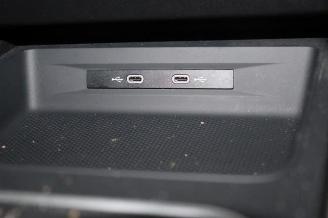 Seat Leon Leon Sportstourer (KLF), Combi 5-drs, 2020 2.0 TDI SCR picture 12