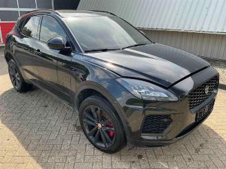 Salvage car Jaguar E-Pace E-Pace, SUV, 2017 2.0 D 165 MHEV 16V AWD 2024/6