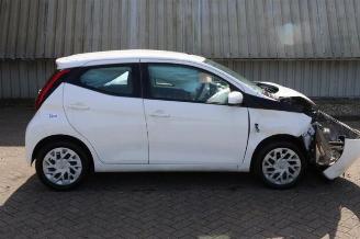 Purkuautot passenger cars Toyota Aygo Aygo (B40), Hatchback, 2014 1.0 12V VVT-i 2019/6