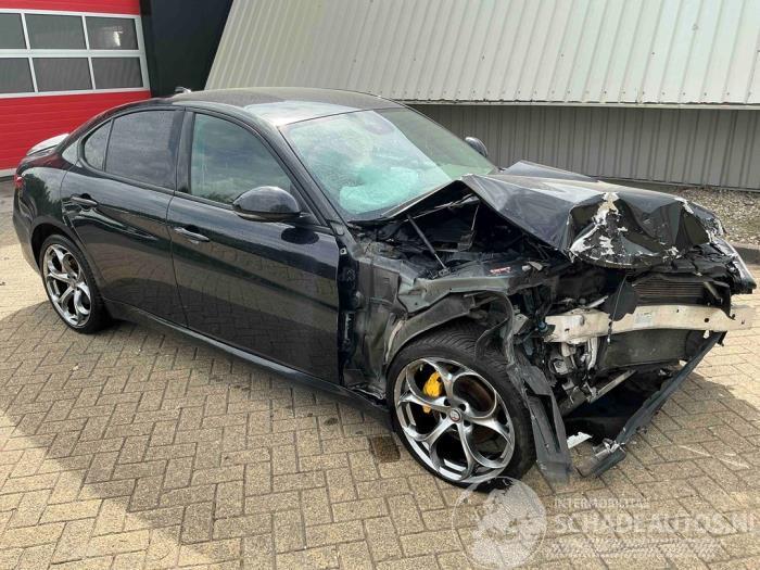 Alfa Romeo Giulia Giulia (952), Sedan, 2015 2.2d 136 16V