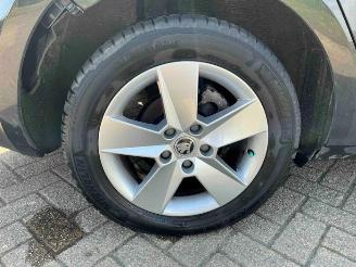 Skoda Octavia Octavia Combi (5EAC), Combi 5-drs, 2012 / 2020 1.6 TDI Greenline 16V picture 32