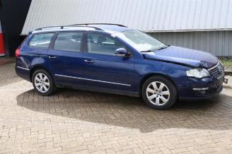 Volkswagen Passat Passat Variant (3C5), Combi, 2005 / 2010 2.0 TDI 140 picture 2