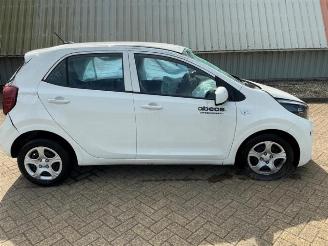 Kia Picanto Picanto (JA), Hatchback, 2017 1.0 DPi 12V picture 2