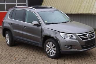 rozbiórka samochody osobowe Volkswagen Tiguan Tiguan (5N1/2), SUV, 2007 / 2018 2.0 TDI 16V 4Motion 2008/10