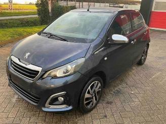 Salvage car Peugeot 108 108, Hatchback, 2014 1.0 12V 2015/10