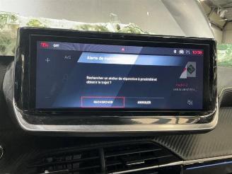 Peugeot 208 208 II (UB/UH/UP), Hatchback 5-drs, 2019 1.2 Vti 12V PureTech 100 picture 12