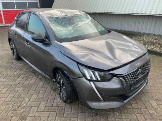 Auto da rottamare Peugeot 208 208 II (UB/UH/UP), Hatchback 5-drs, 2019 1.2 Vti 12V PureTech 100 2022