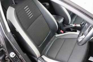 Kia Stonic Stonic (YB), SUV, 2017 1.0i T-GDi 12V picture 18