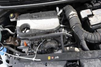 Kia Stonic Stonic (YB), SUV, 2017 1.0i T-GDi 12V picture 9