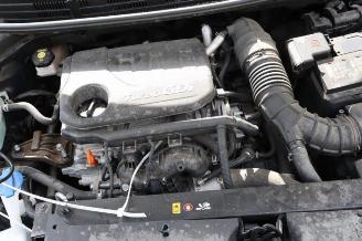 Kia Stonic Stonic (YB), SUV, 2017 1.0i T-GDi 12V picture 9
