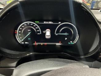 Kia Xceed Xceed, SUV, 2019 1.6 GDI PHEV picture 10