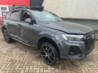 Salvage car Audi Q7 Q7 (4MB/4MG), SUV, 2015 3.0 V6 24V 55 TFSI e 2025/9