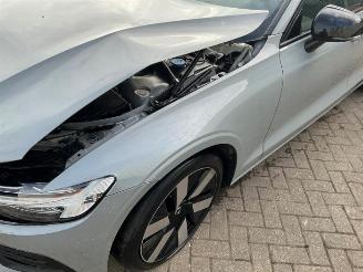 Volvo V-60 V60 II (ZW), Combi, 2018 2.0 B3 16V Mild Hybrid picture 28