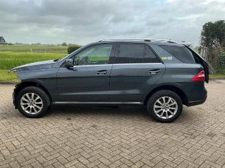 Mercedes ML ML III (166), SUV, 2011 / 2015 3.0 ML-350 BlueTEC V6 24V 4-Matic picture 4