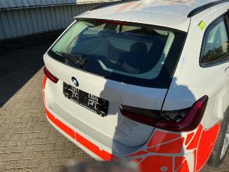 BMW 3-serie 3 serie Touring (G21), Combi, 2019 330i 2.0 TwinPower Turbo 16V picture 15