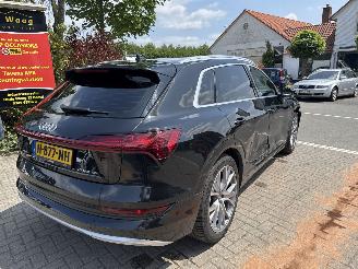 Auto incidentate Audi E-tron 50 quattro Launch edition plus  71 kWh 2020/4