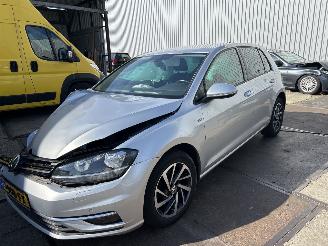 skadebil auto Volkswagen Golf 1.0 TSI TRENDLINE 2018/5