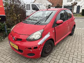 Toyota Aygo 1.0 12V COOL picture 5