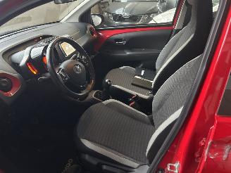 Toyota Aygo 1.0 VVT-I X-PLAY picture 10