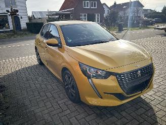 Peugeot 208 1.2 PURETECH ALLURE PACK picture 5