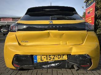 Peugeot 208 1.2 PURETECH ALLURE PACK picture 9