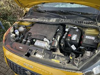 Peugeot 208 1.2 PURETECH ALLURE PACK picture 7