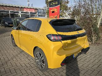 Peugeot 208 1.2 PURETECH ALLURE PACK picture 2