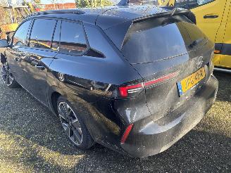 krockskadad bil auto Opel Astra Electric  58 KW h Businees  Edition 2025/9