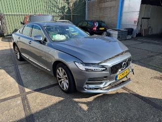 uszkodzony samochody osobowe Volvo S-90 2.0 T4 Bussines Luxury 2020/8