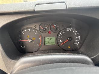 Ford Transit KOMBI  300 S  2.2 TDci  Ambienta  9 PERSOONS picture 8