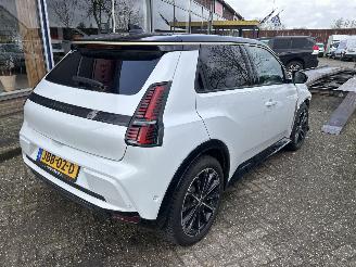 krockskadad bil auto Renault 5 COMFORT RANGE ICONIC CINQ 52KWH 2024/12