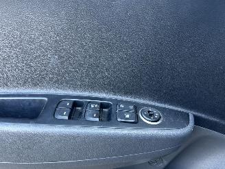 Hyundai I-10 1.0 COMFORT picture 11