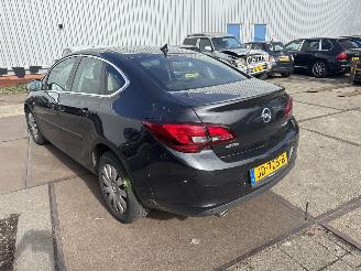 Opel Astra 1,4 TURBO  Edition picture 2