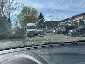 Honda Jazz 1.4 HYBRID ELEGANCE picture 10