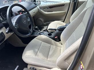 Mercedes A-klasse 170 ELEGANCE picture 7