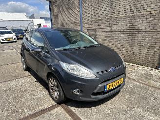 krockskadad bil auto Ford Fiesta 1.25 TREND 2009/12