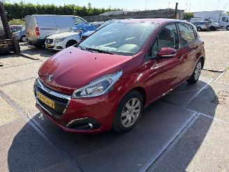 škoda osobní automobily Peugeot 208 1.2 Pure Tech Blue Lion 2017/12