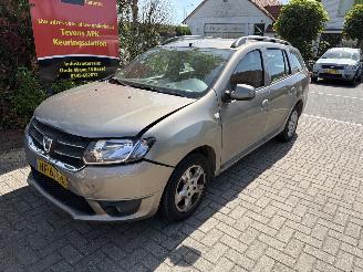 Avarii autoturisme Dacia Logan MCV  0.9 TC e Prestige 2015/10