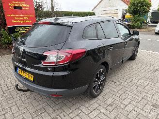 krockskadad bil auto Renault Mégane Estate 1.2 TCe  BOSE 2013/6