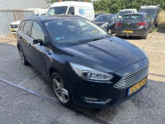 Schadeauto Ford Focus 1.5 TITANIUM 2018/1