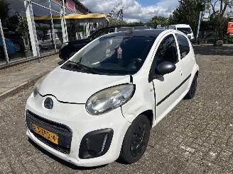  Citroën C1 1.0 COLLECTION 2013/1