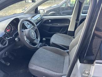 Volkswagen Up! 1.0 HIGH UP picture 9